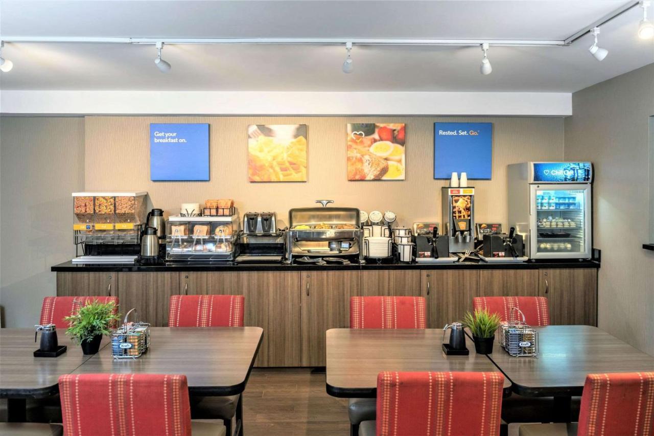 Comfort Inn Dryden Exteriér fotografie