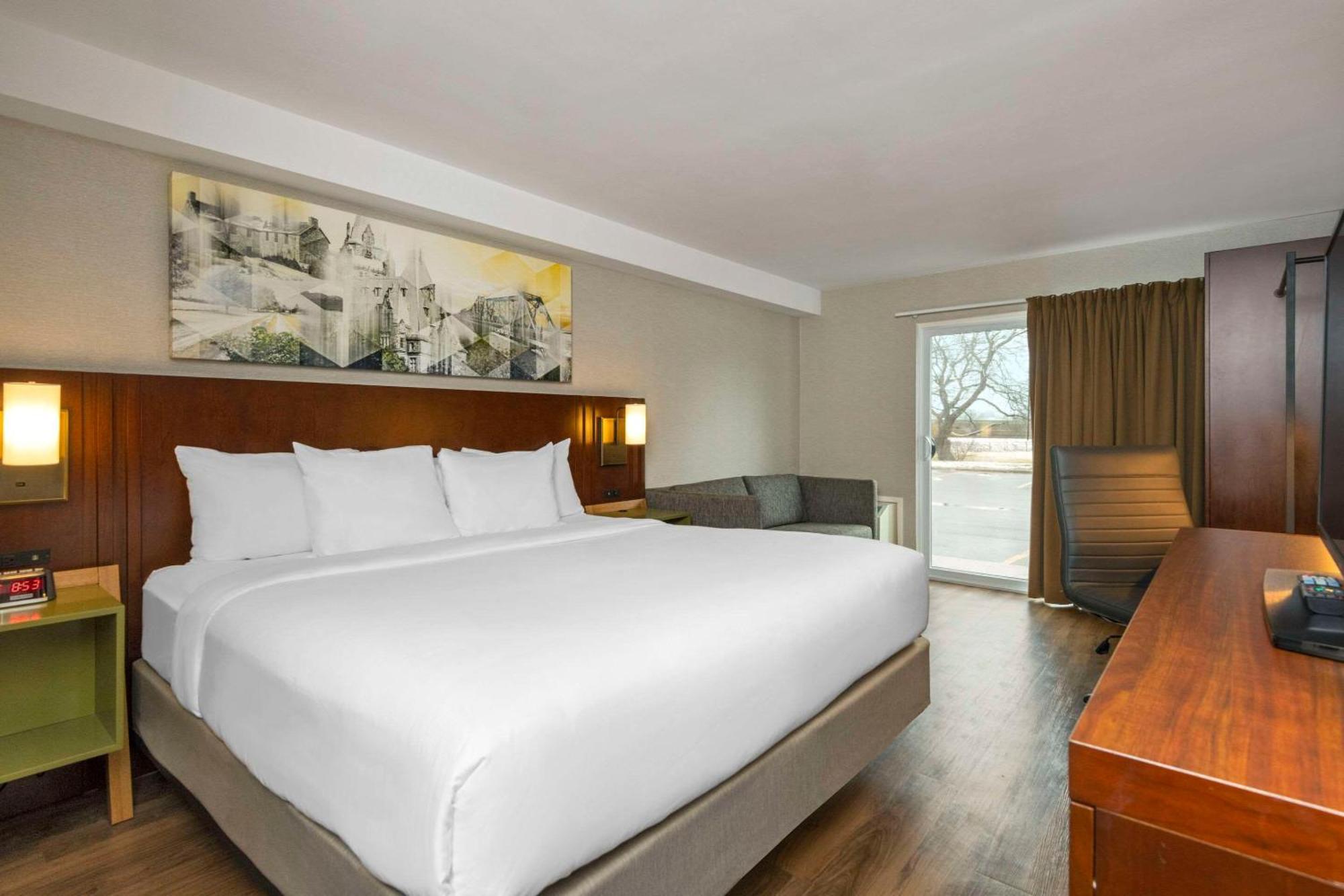 Comfort Inn Dryden Exteriér fotografie